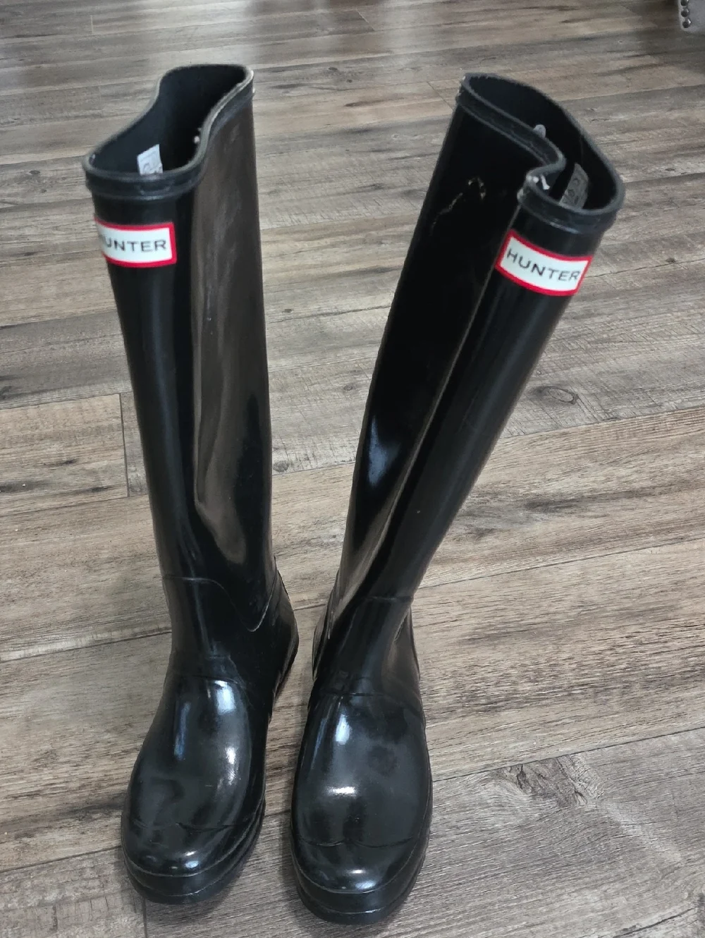 Hunter Tall Gloss Rain Boots